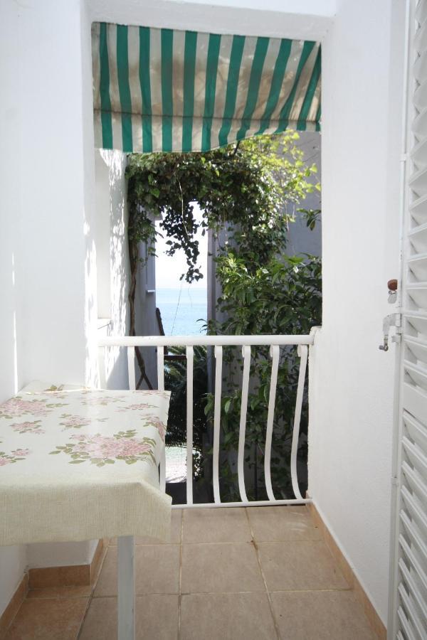 Seaside Secluded Apartments Cove Smokvina, Hvar - 4036 Bogomolje Екстер'єр фото